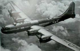 Le B-29, premier avion présurisé, marque une révolution aéronautique telle, qu'il sera même engagé en Corée.